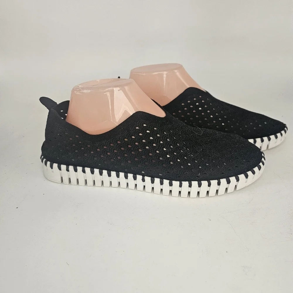 Ilse Jacobsen Tulip 139 Perforated Slip-On Shoes Black Size 41 / US 10